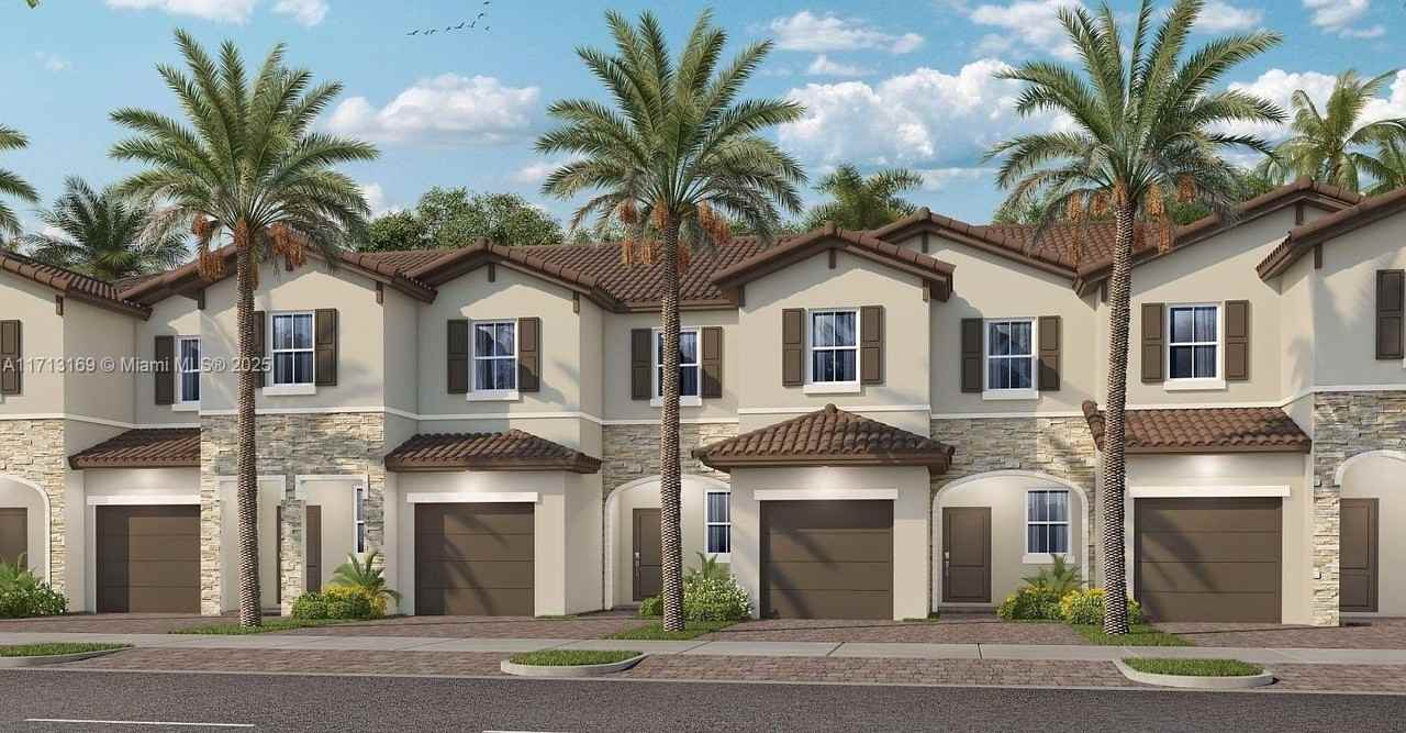 2876 Southeast 25th Street #2876 - Photo 2 of 22