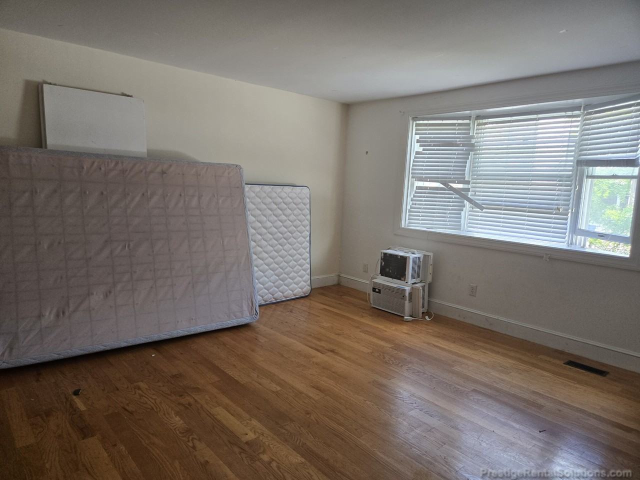 Franklin Street #89 - Photo 2 of 9