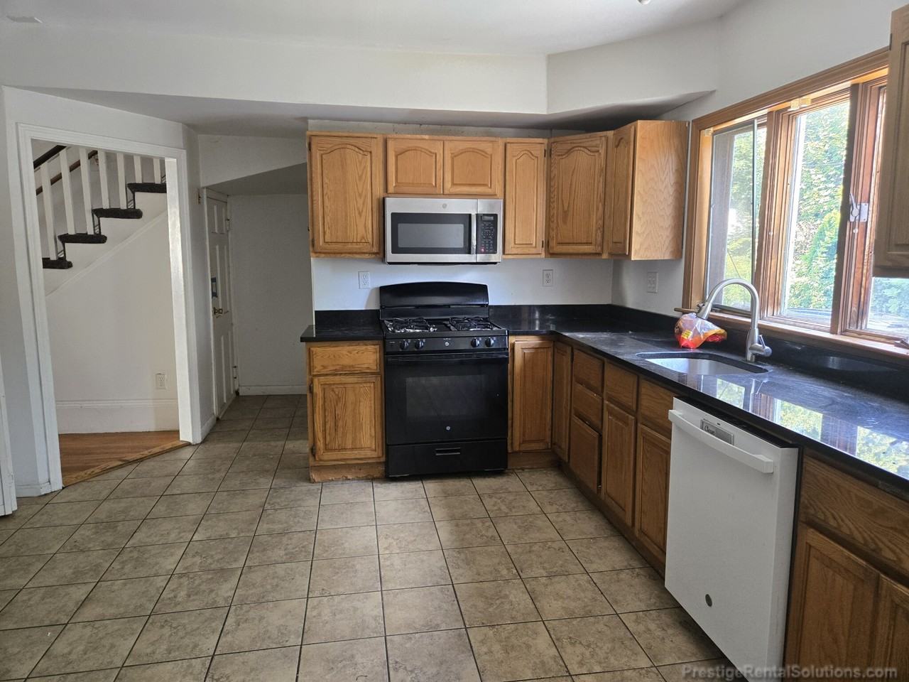 Franklin Street #89 - Photo 3 of 9