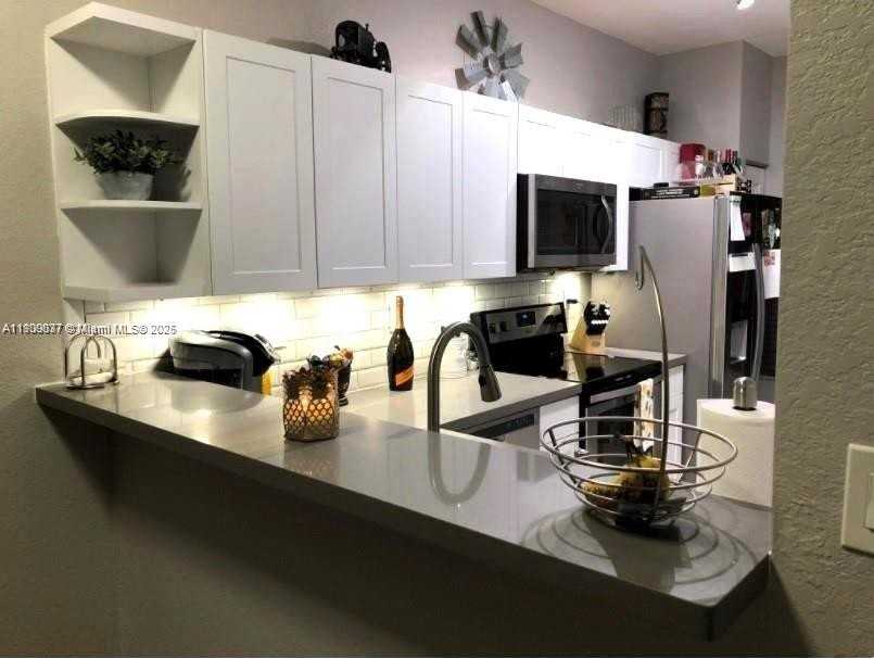 4913 Sw 141st Ave #2 - Photo 7 of 12