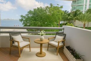 555 Northeast 30th Street #203 - Photo 1 of 1