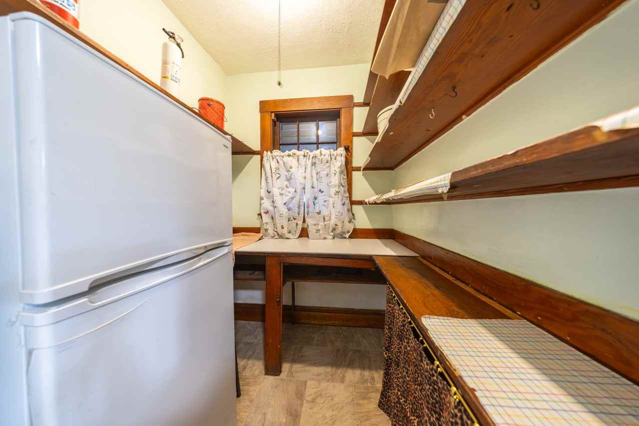 1876 Washington St #1 - Photo 4 of 23
