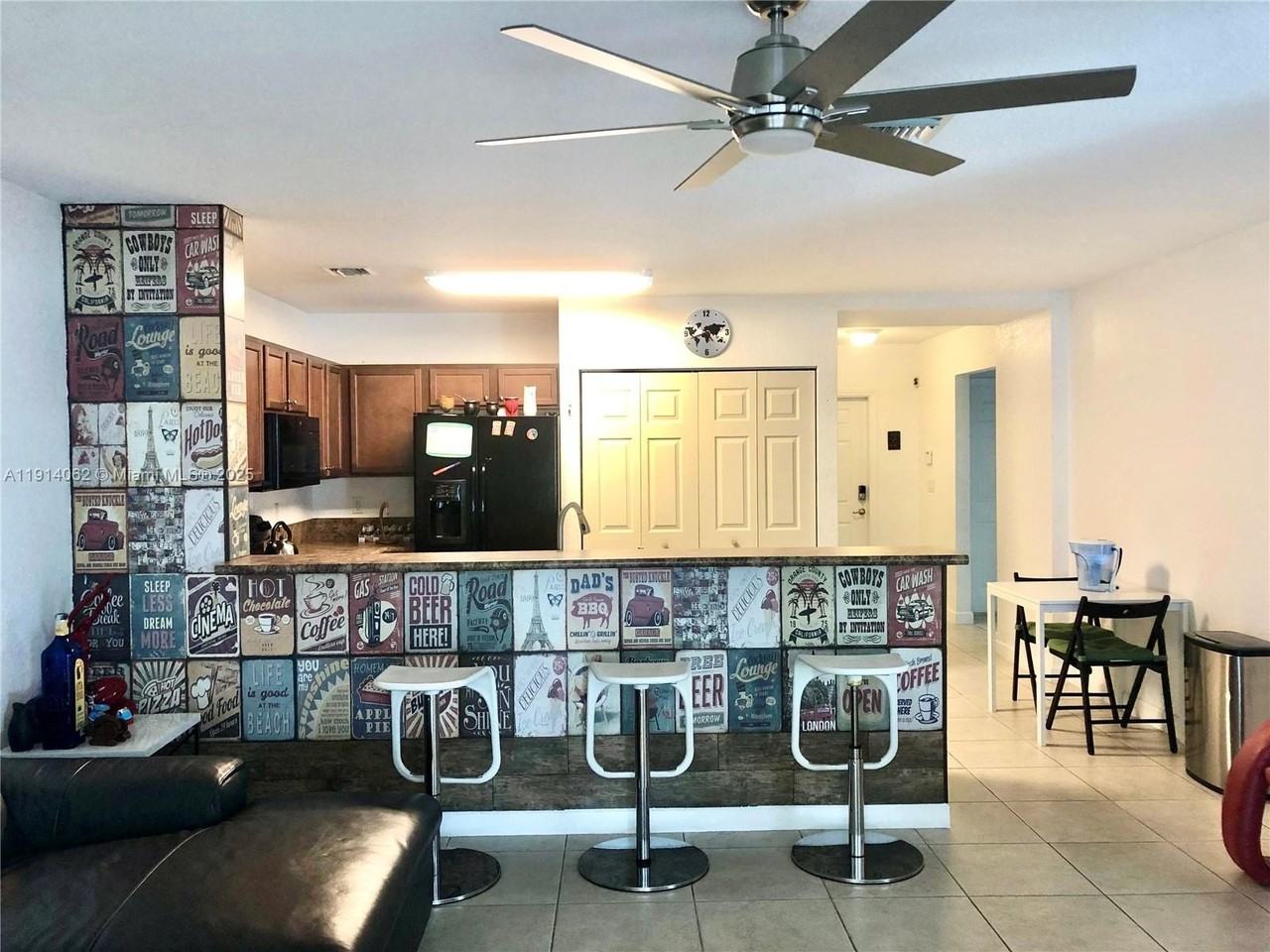 1018 Foster Rd - Photo 2 of 13