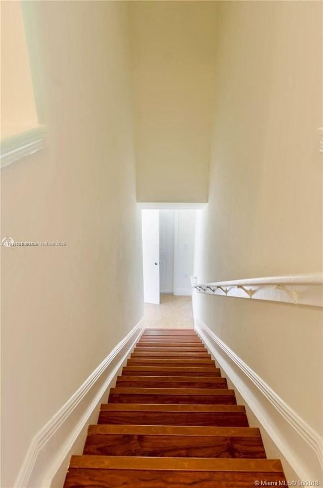 2458 Centergate Dr #202 - Photo 6 of 25