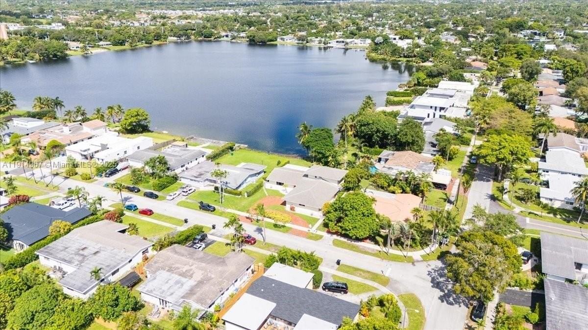 1961 Ne 188th St #NA - Photo 6 of 50