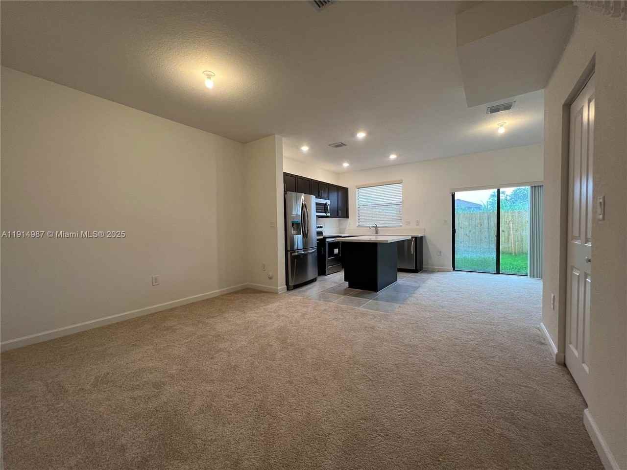 18110 Sw 148th Rd - Photo 5 of 14