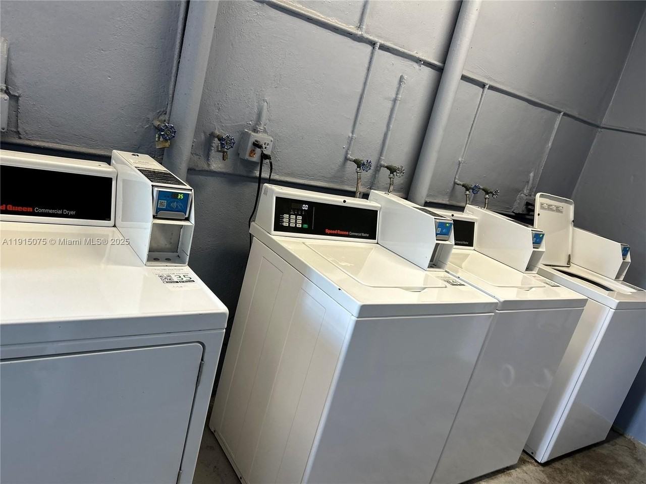 110 Southeast 2nd Street #309 - Photo 6 of 13