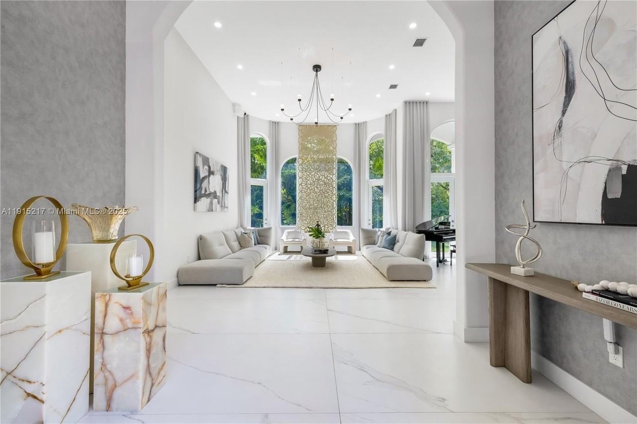 8941 Sw 65th Ct #8941 - Photo 2 of 50