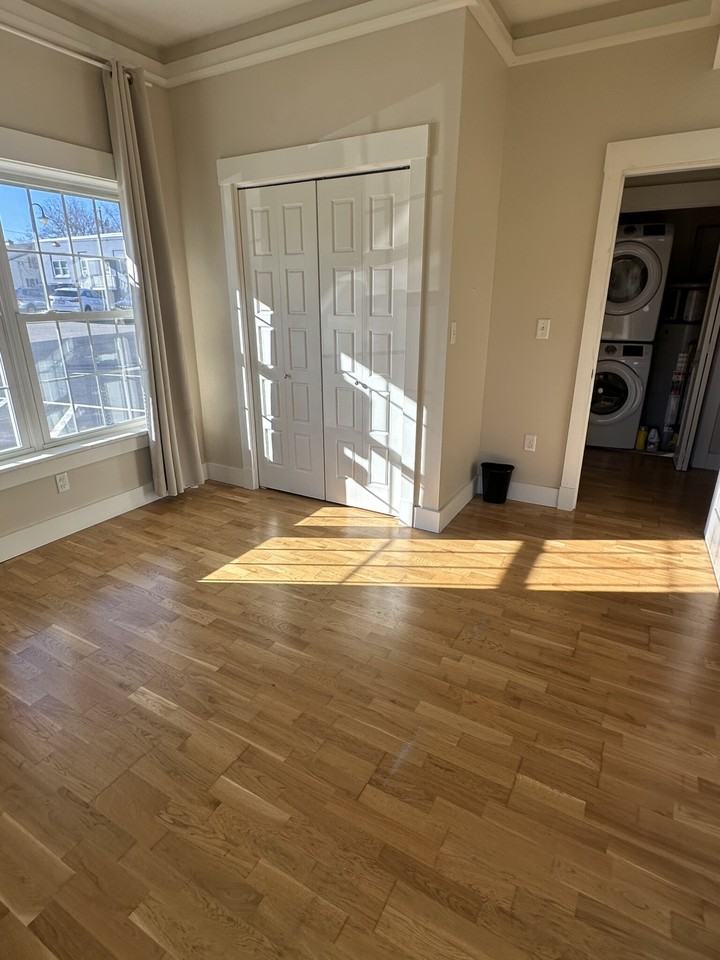 54 Loomis St #2101 - Photo 3 of 24