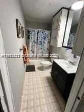 220 N 66th Ave - Photo 4 of 8