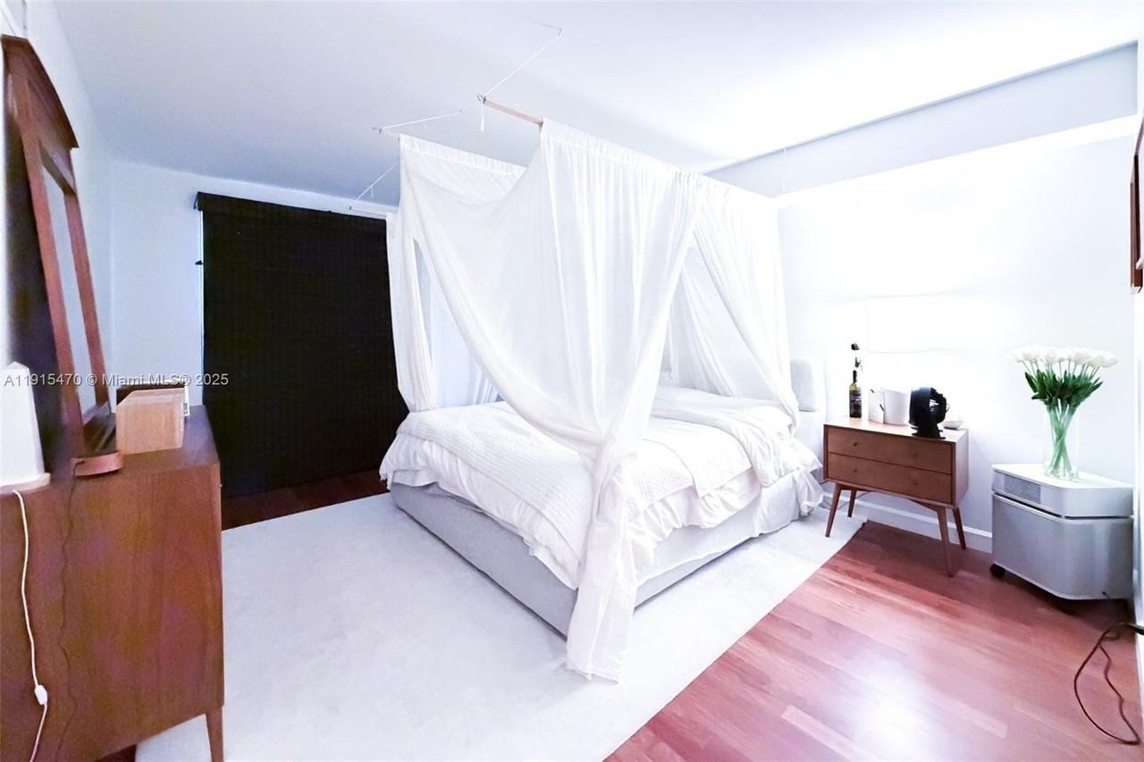 125 Jefferson Ave #121 - Photo 3 of 11