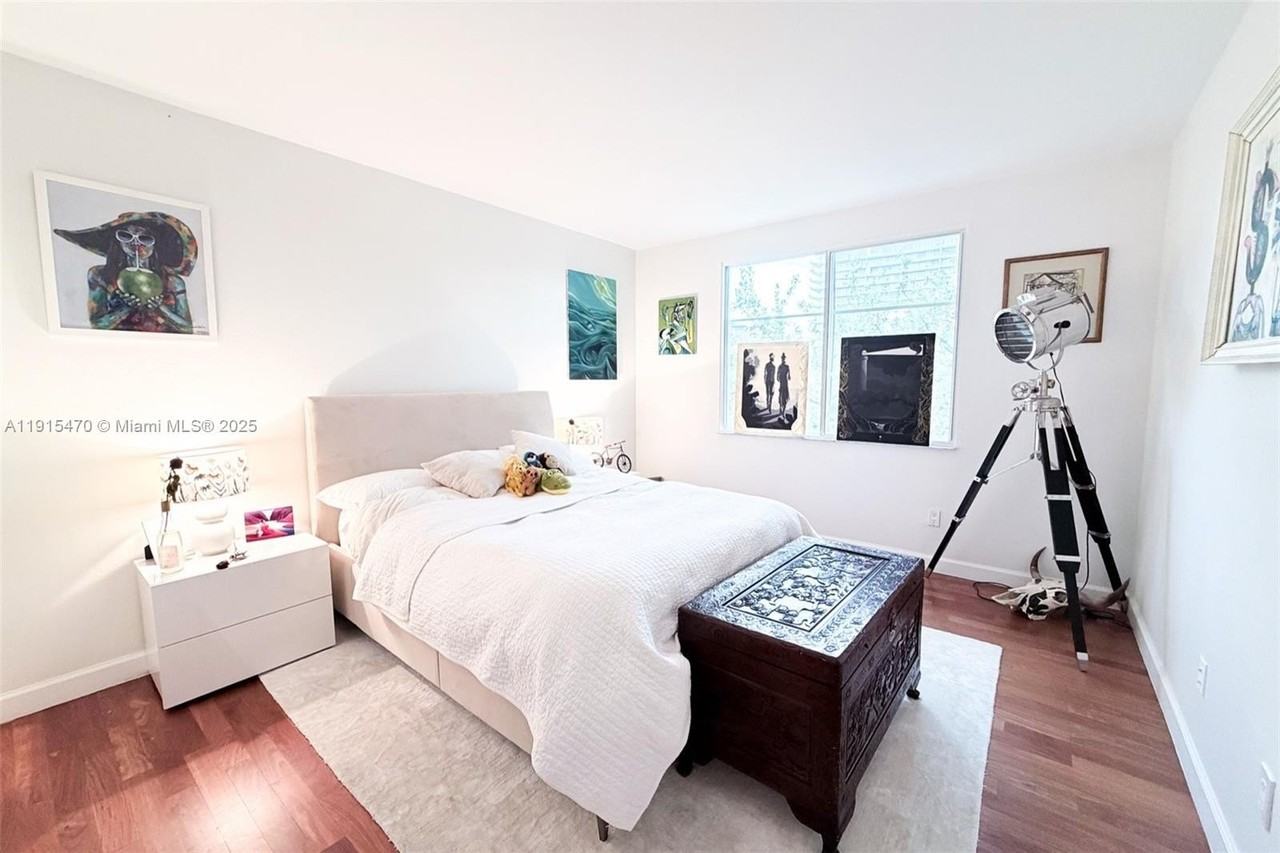 125 Jefferson Ave #121 - Photo 5 of 11