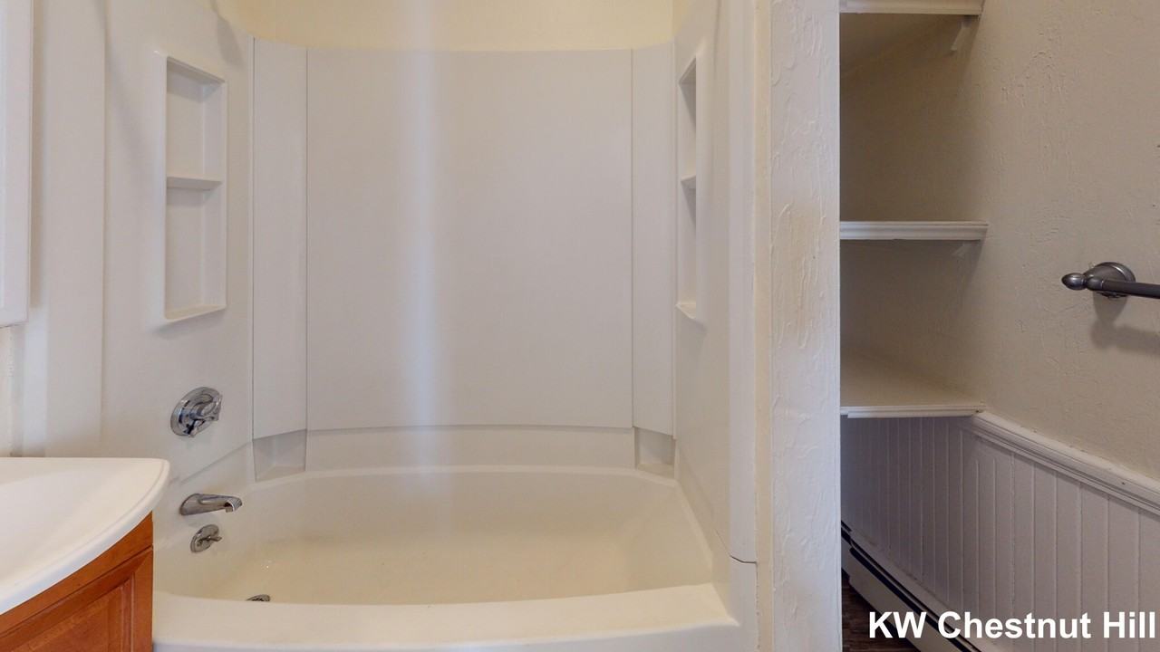 10 Sunset St #2 - Photo 2 of 7