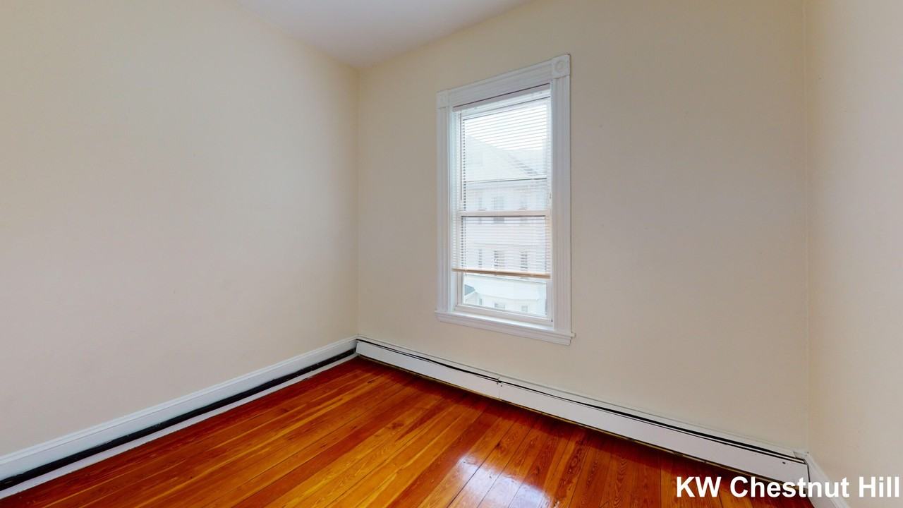 10 Sunset St #2 - Photo 6 of 7