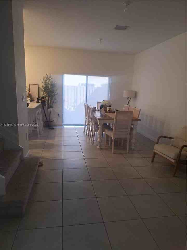 11741 Sw 245th Ter - Photo 5 of 30