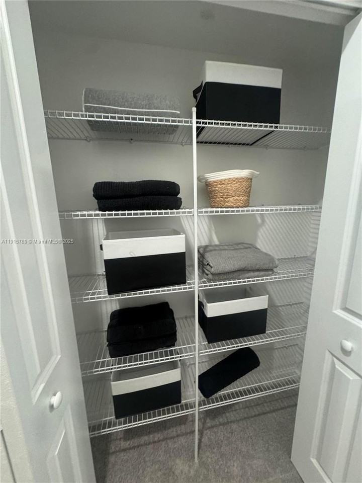 2738 Se 24th Ter - Photo 7 of 10