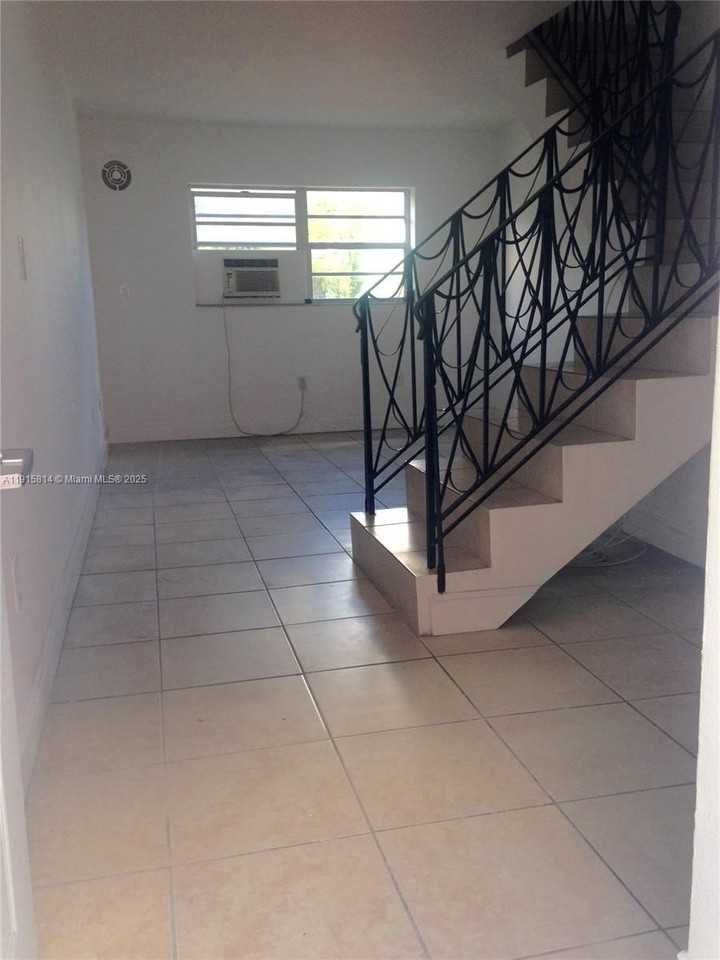 421 Northeast 68th Street #15 - Photo 6 of 26