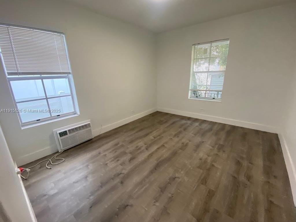6805 Abbott Ave #7 - Photo 5 of 10