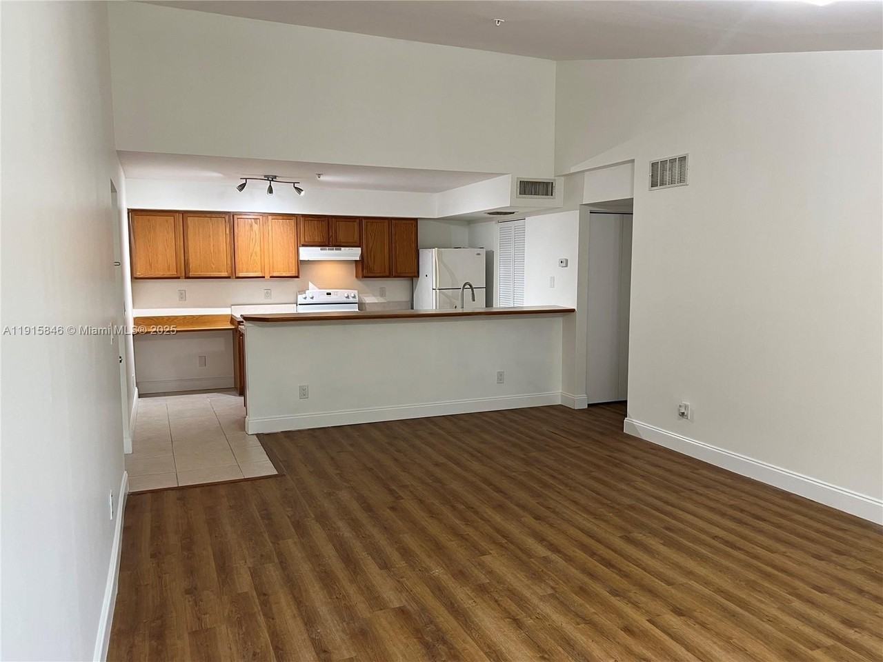 9905 Westwood Dr #32-3 - Photo 2 of 16