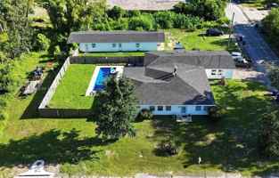 featured image of 3900 West 17th Street