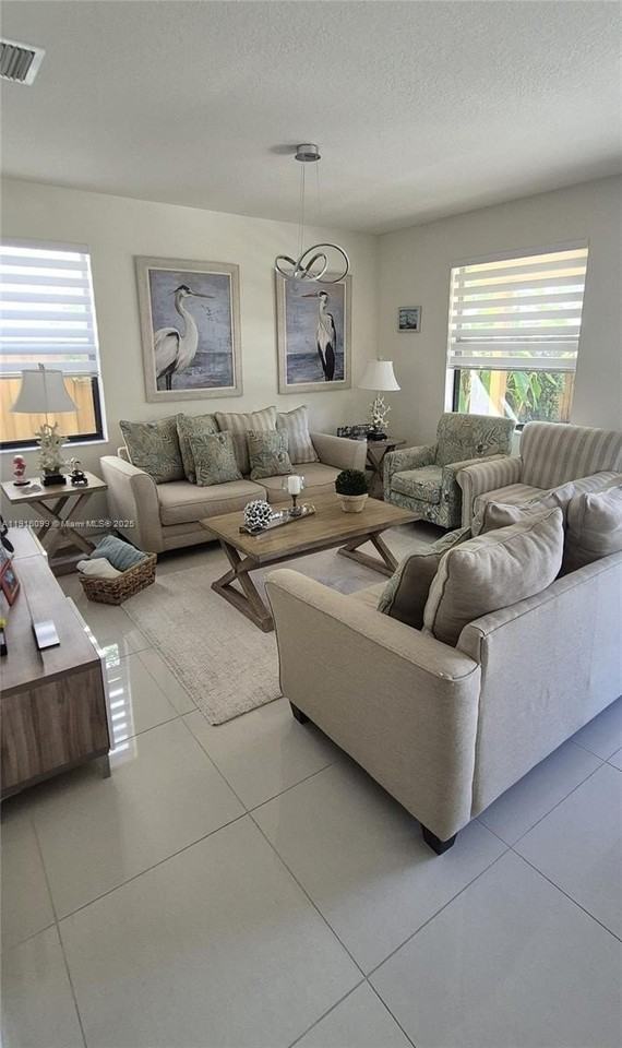 8760 Northwest 102nd Court - Photo 7 of 22