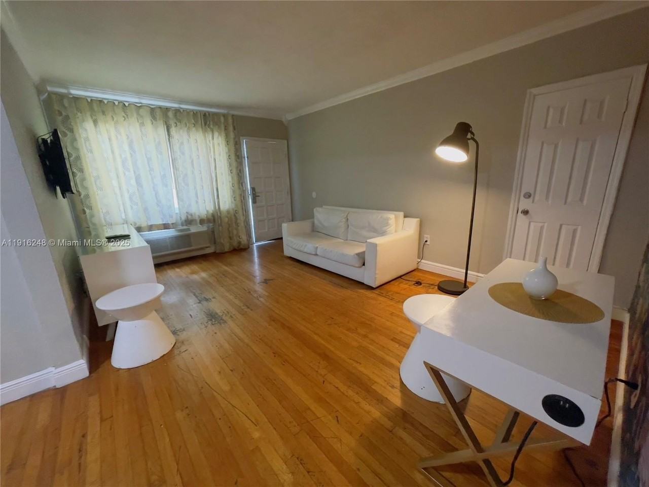 7710 Harding Ave #412 - Photo 3 of 8