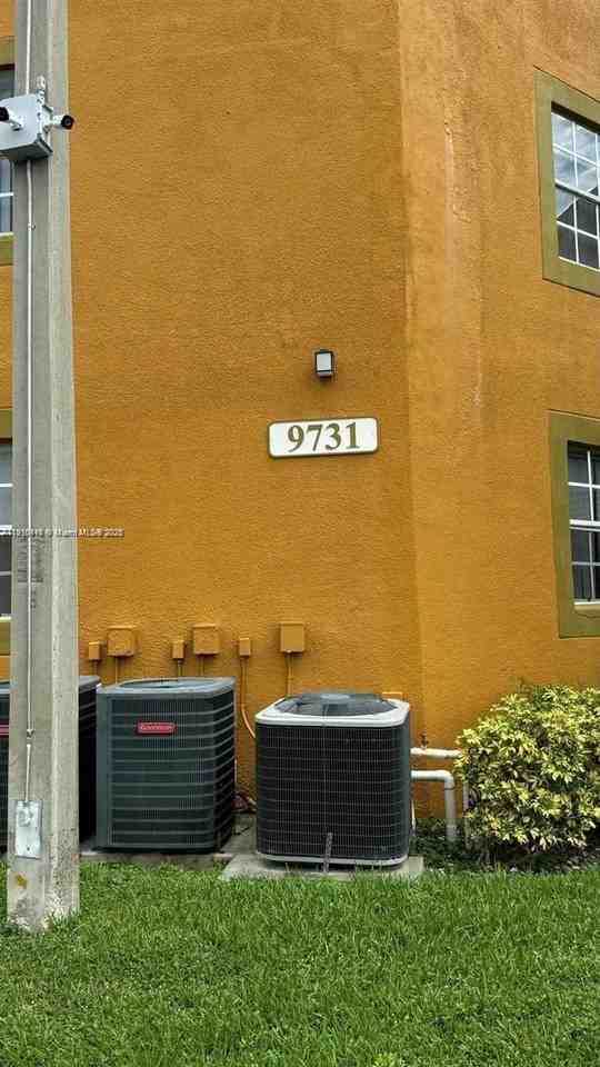 9731 Fontainebleau Boulevard #F209 - Photo 5 of 21