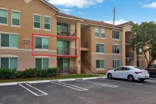 313 Villa Cir #313 - Photo 2 of 19