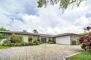 featured image of 4371 Casper Court