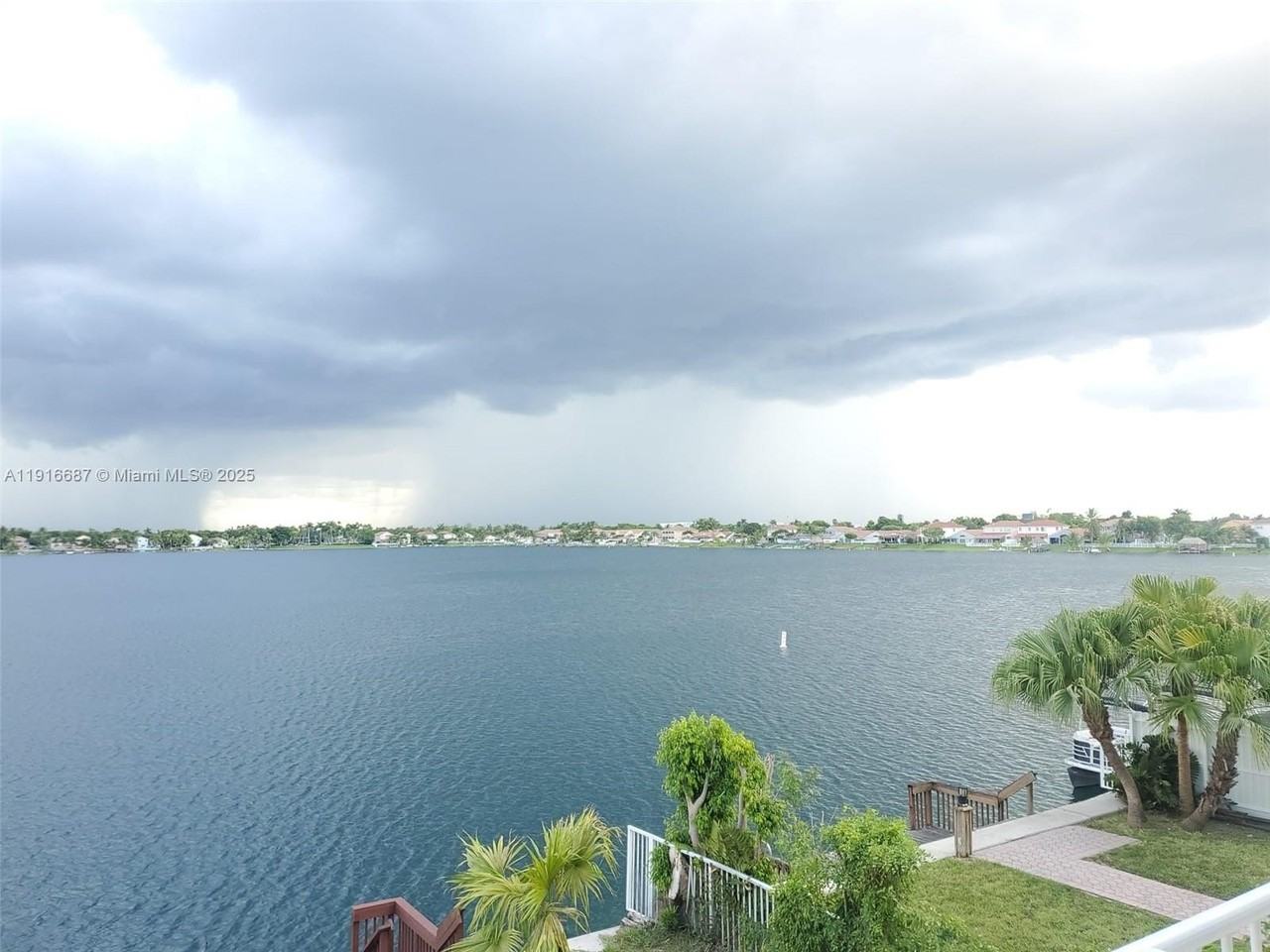 14765 Sw 132nd Pl - Photo 5 of 50