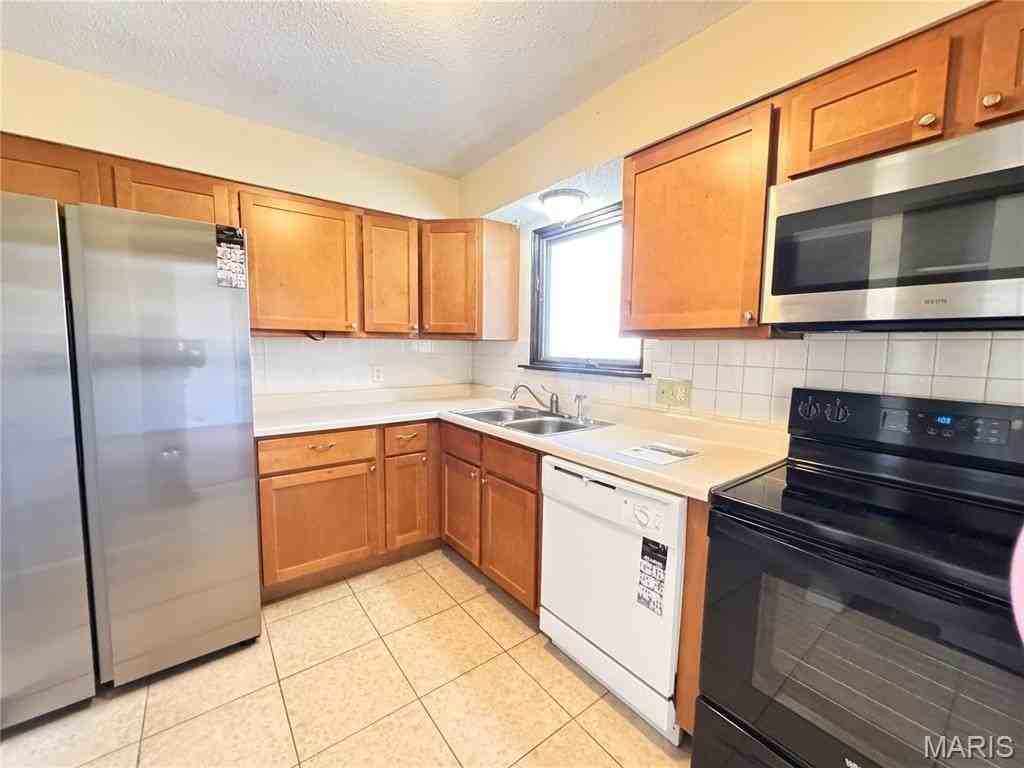 3626 Blecha Road - Photo 5 of 22