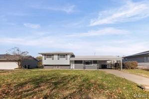 featured image of 29 Chateau Drive