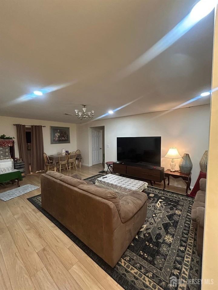 36 Rainford Rd - Photo 2 of 9