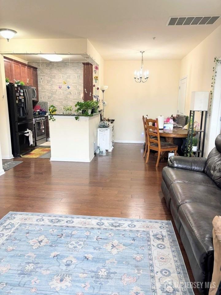 626 Strassle Way - Photo 4 of 4