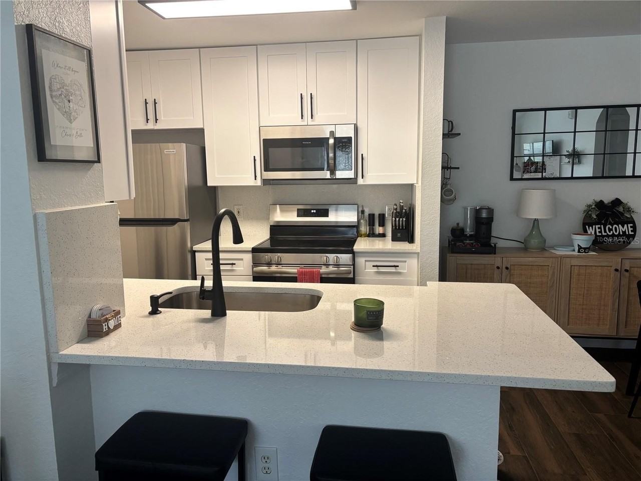 8809 Manor Loop #202 - Photo 3 of 13