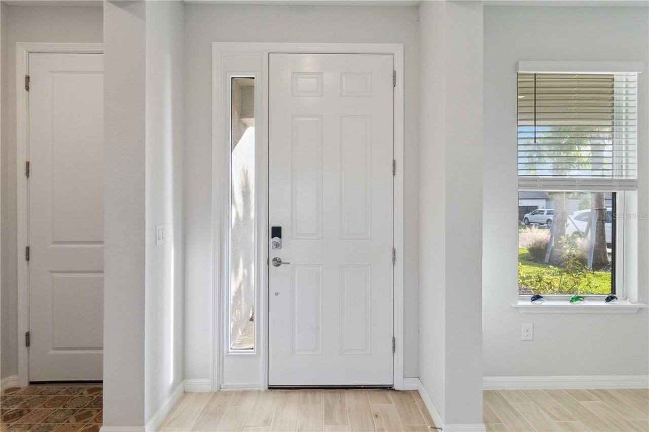 5660 Blue Reef Pl - Photo 5 of 50