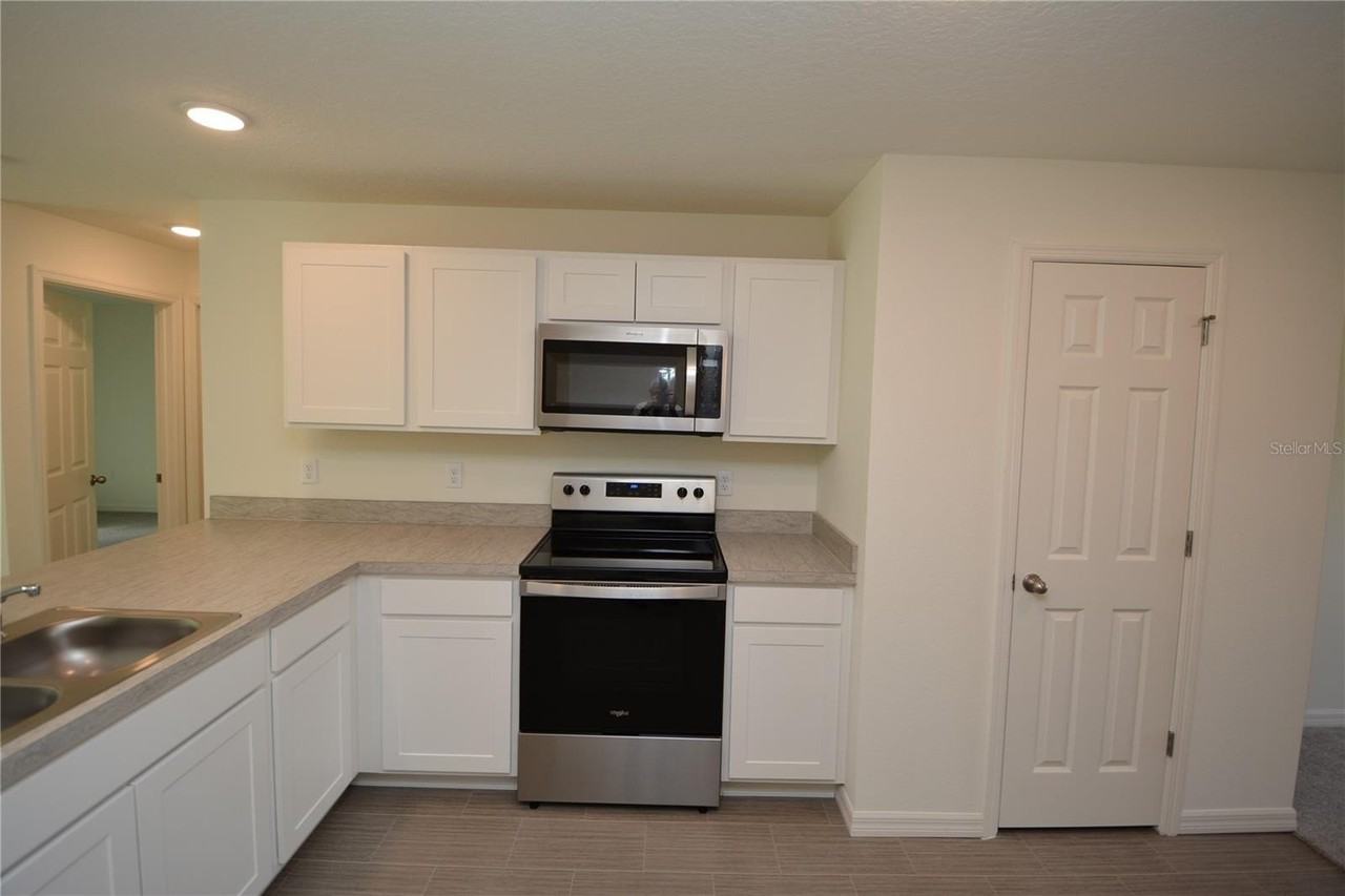 8 Sea Flower Path - Photo 7 of 30