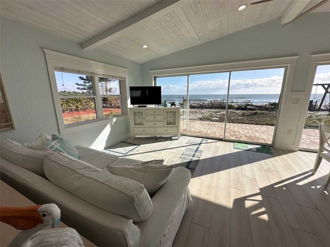 5 Park Ave - Photo 4 of 50