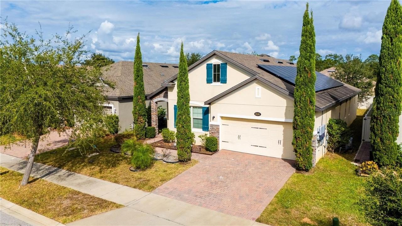 5151 Ravena Ave E - Photo 4 of 50