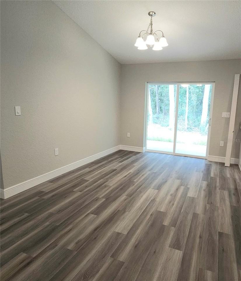 10057 N Athenia Dr - Photo 6 of 13