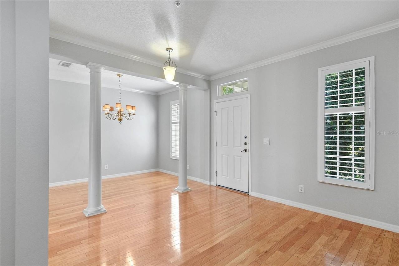 2979 Upper Park Rd - Photo 4 of 34