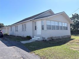 featured image of 2320 Crest Drive