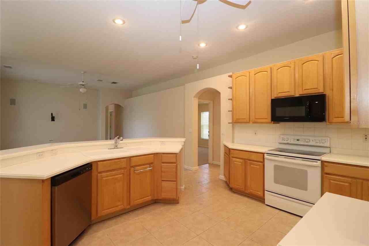 605 Cheviot Ct - Photo 7 of 32