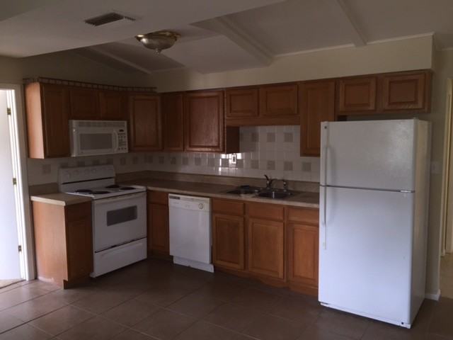 8944 Marigold Dr - Photo 2 of 18