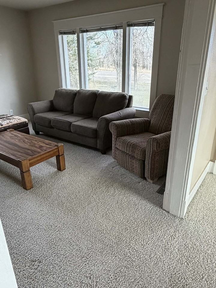 2450 Northwest Boulevard - Photo 7 of 9