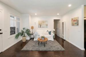 featured image of 820 Casanova Avenue