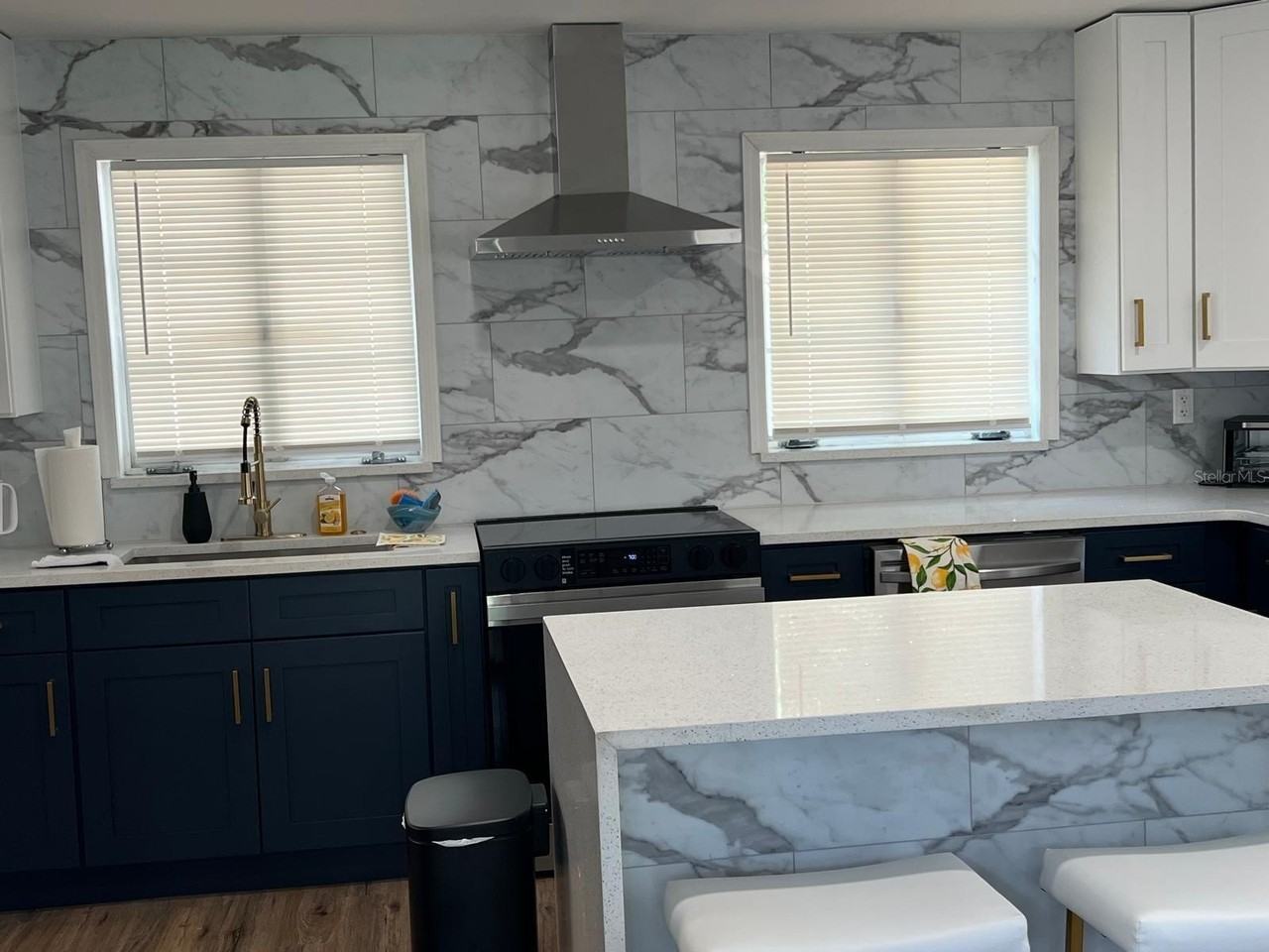 905 W 11th Ave - Photo 6 of 25