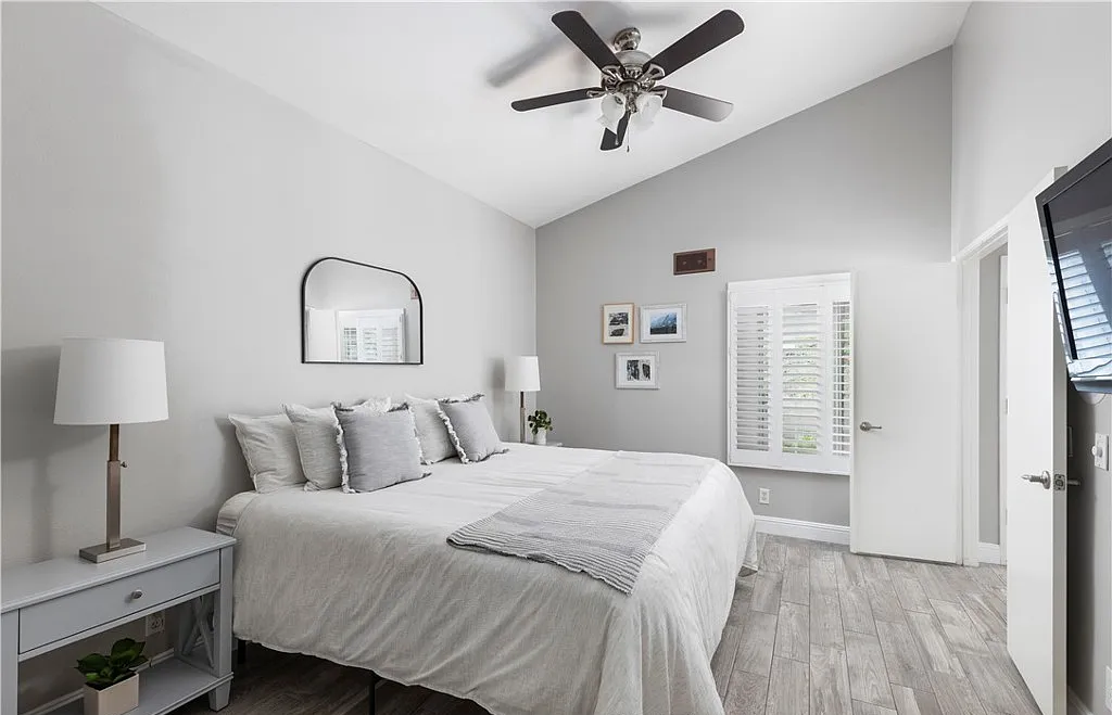 23412 Pacific Park Dr - Photo 3 of 13