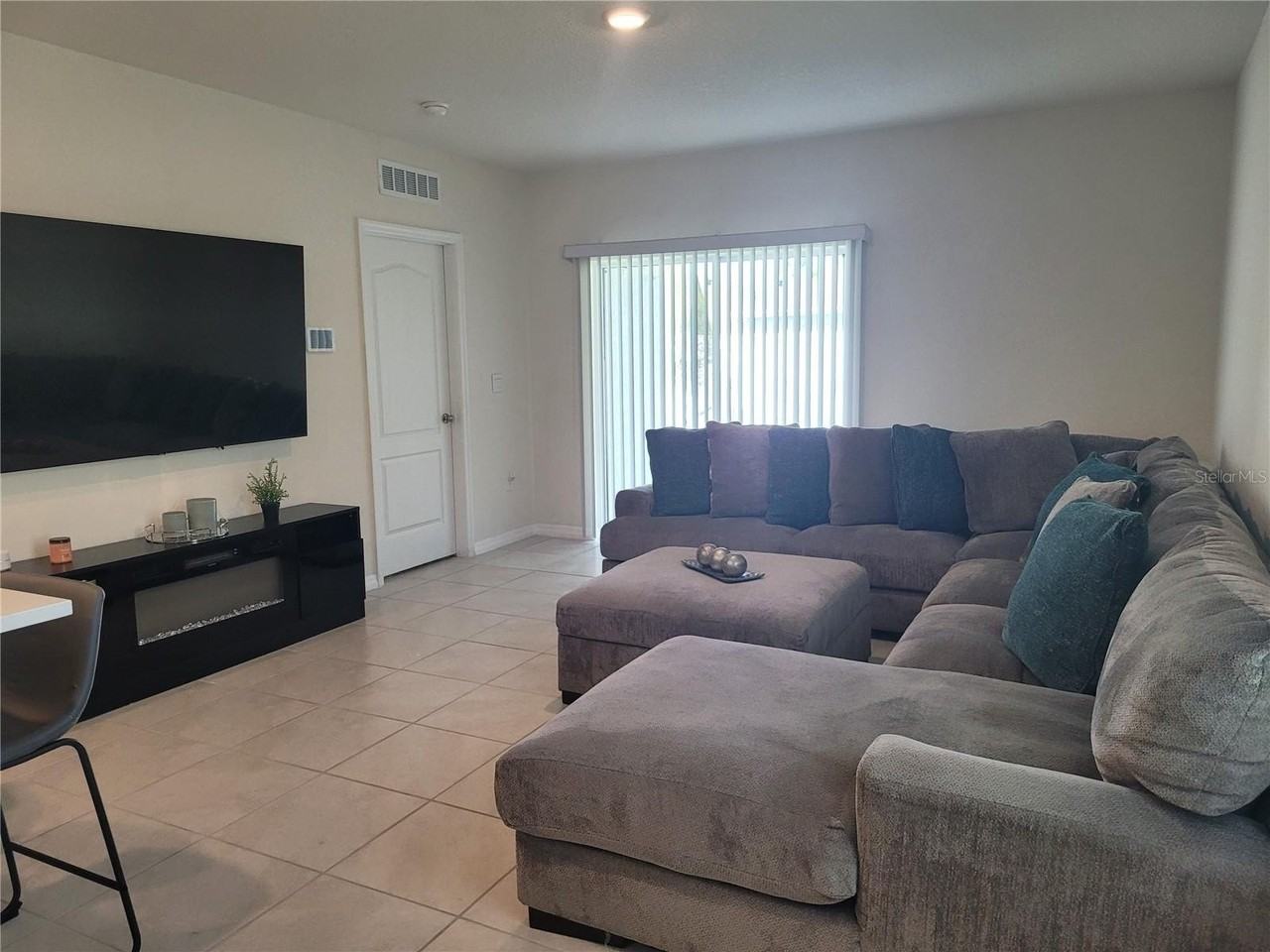 6733 Huntleigh Hammock Rd - Photo 7 of 30