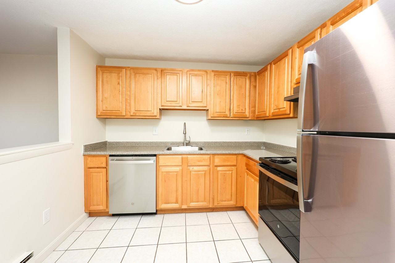 1 Sea St #1 - Photo 2 of 16